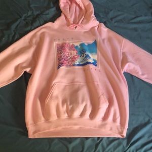 Brand: Gildan, Men’s, XL, Pink Tokyo Japan Sweatshirt